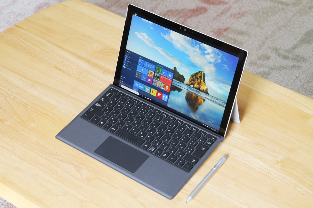 surface pro 4 サーフェス（本体、充電器のみ）